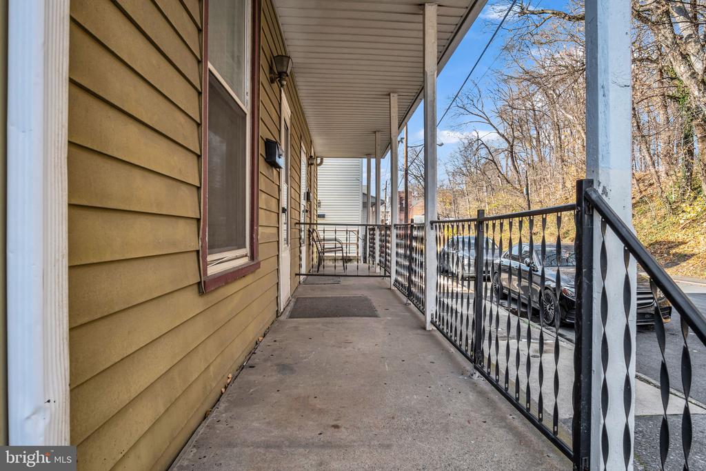 144 N 2ND STREET