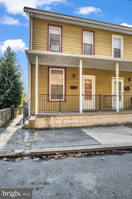 144 N 2ND STREET