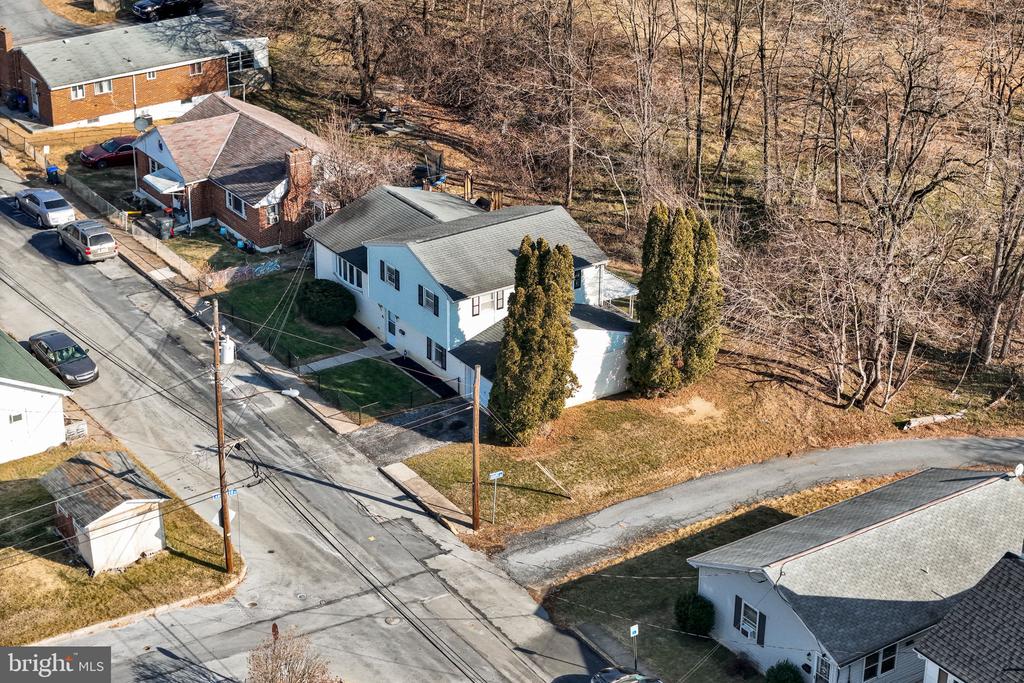 600 RIDGE STREET