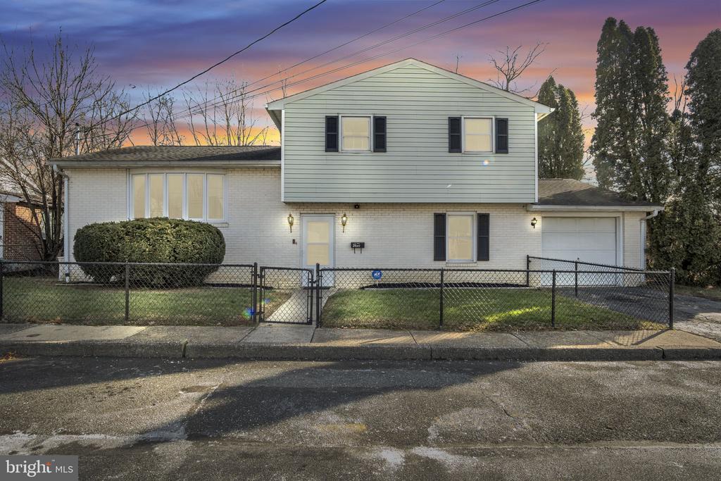 600 RIDGE STREET