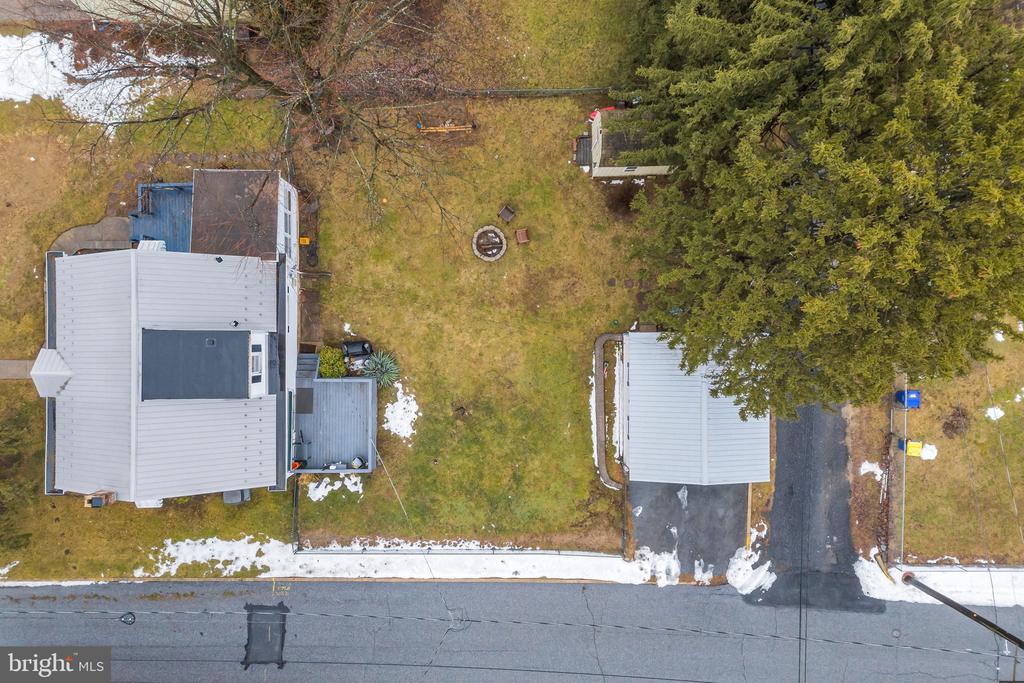 201 FOX STREET