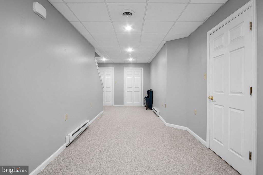 2197 BORDEAUX COURT