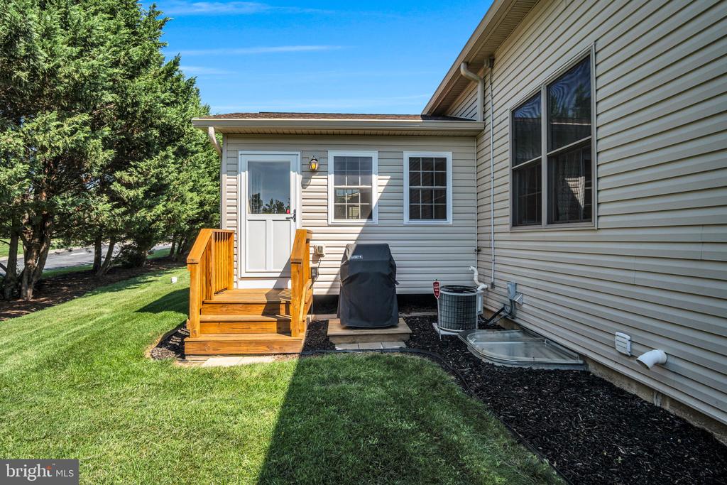 2197 BORDEAUX COURT