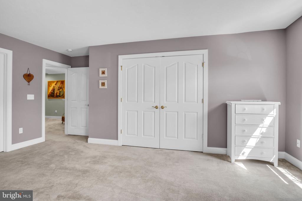 2197 BORDEAUX COURT