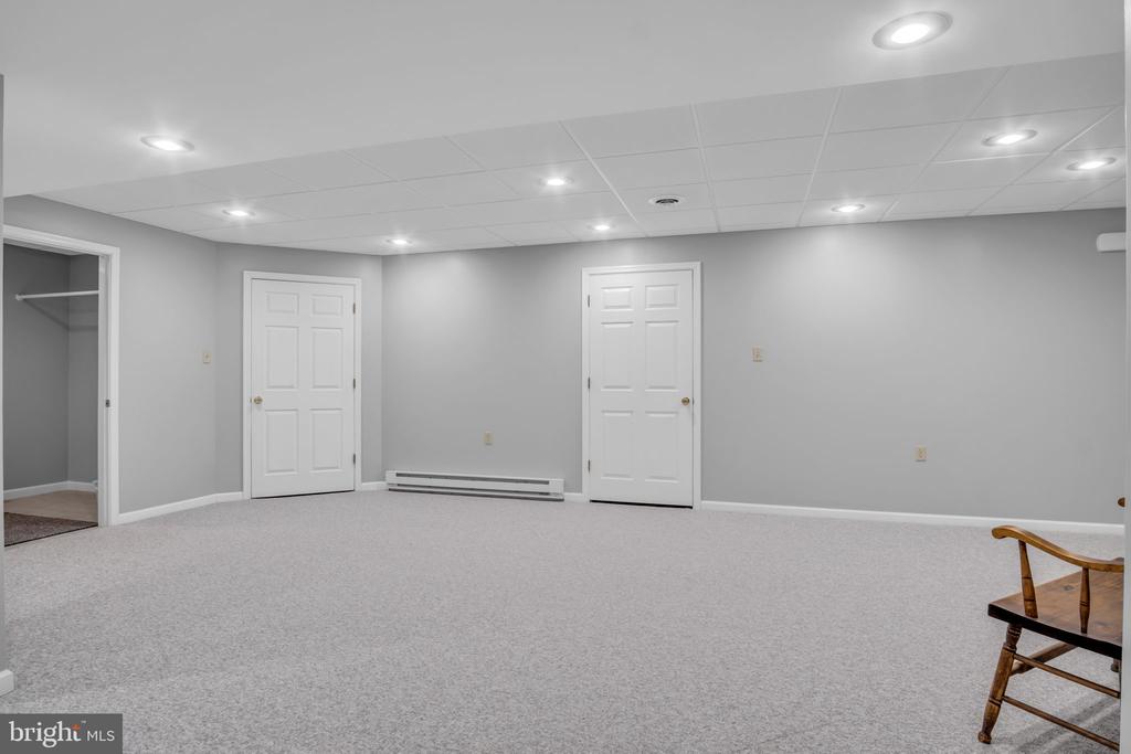 2197 BORDEAUX COURT