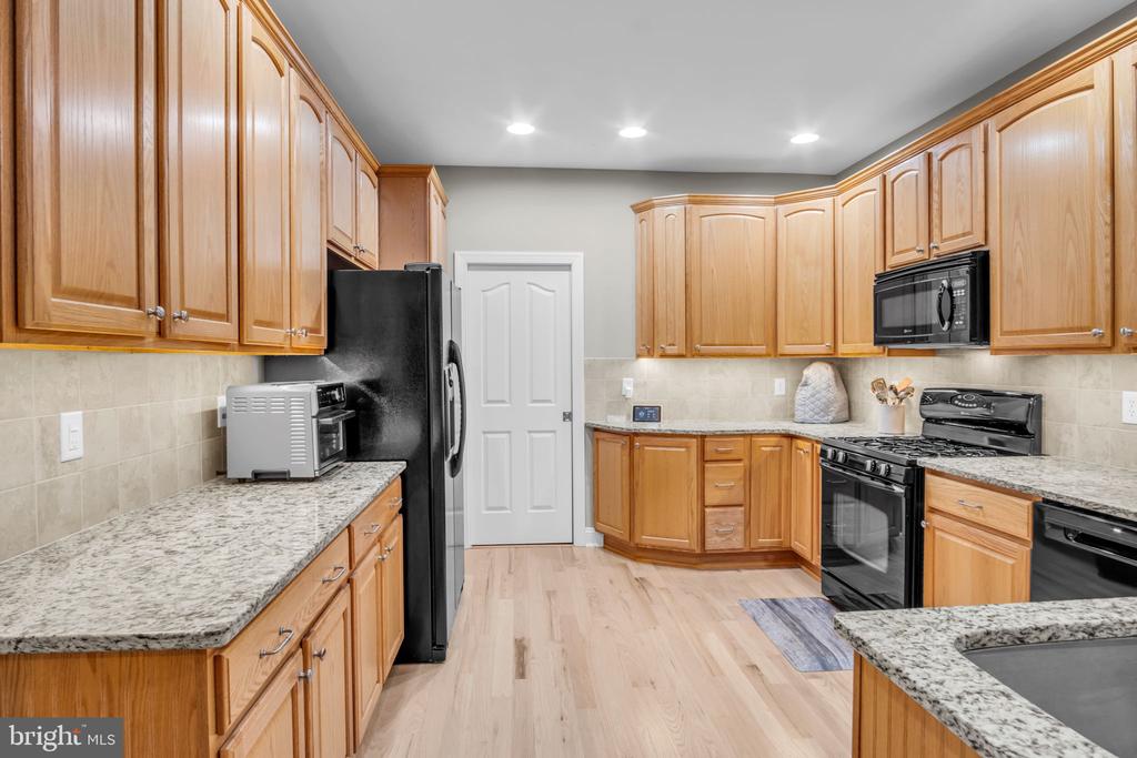 2197 BORDEAUX COURT
