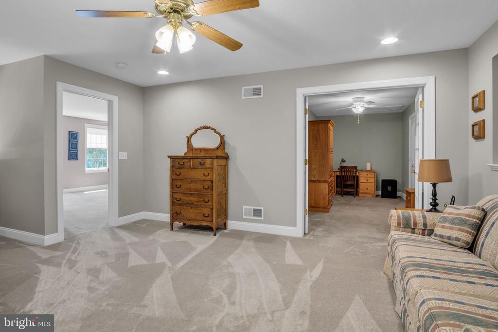 2197 BORDEAUX COURT