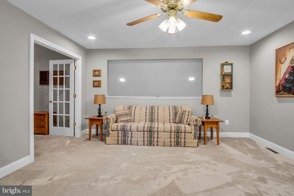 2197 BORDEAUX COURT
