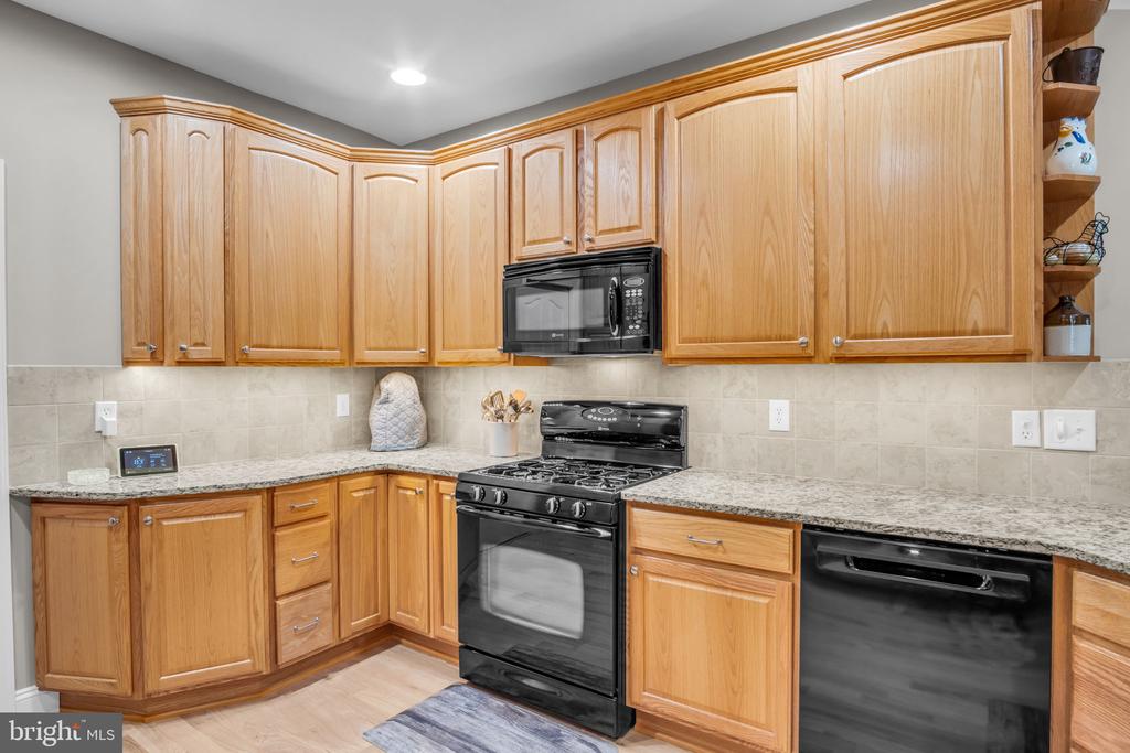 2197 BORDEAUX COURT
