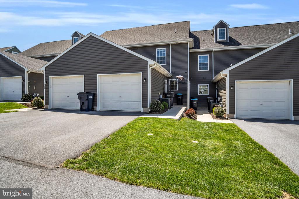 730 FARMWOOD LANE