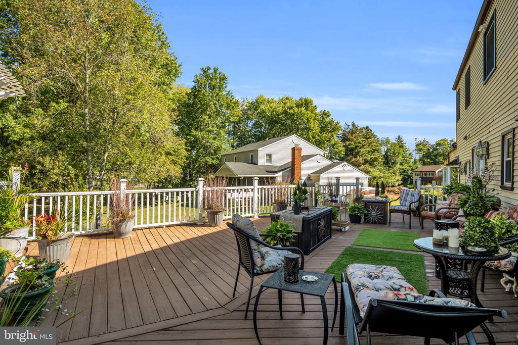 4280 FRONTIER ROAD