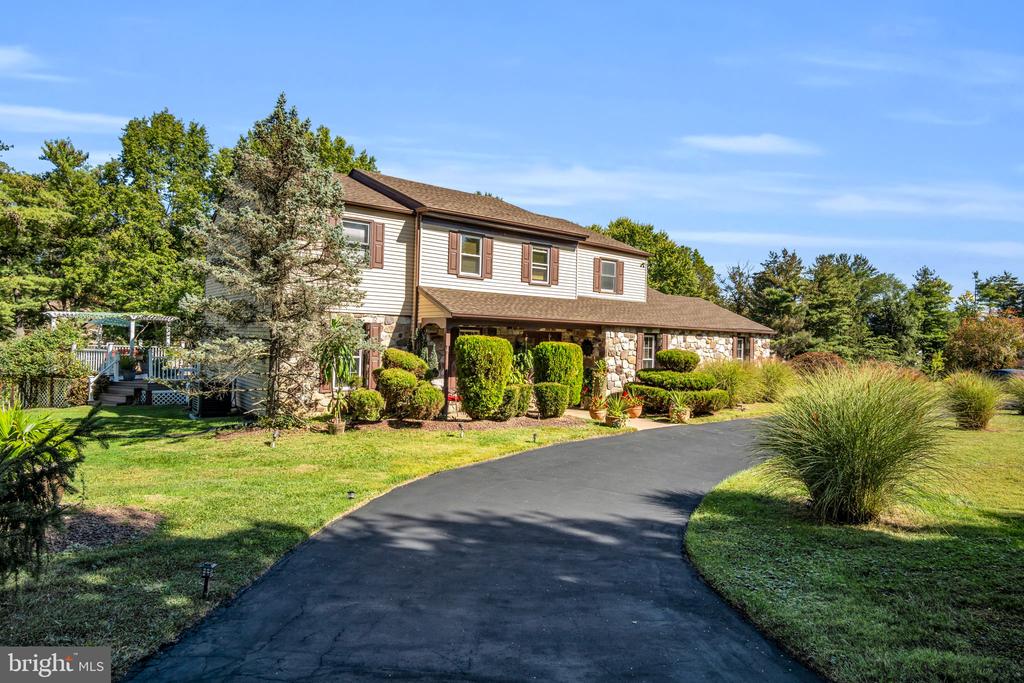 4280 FRONTIER ROAD