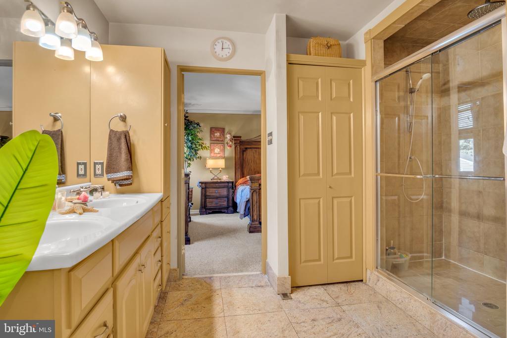 4280 FRONTIER ROAD