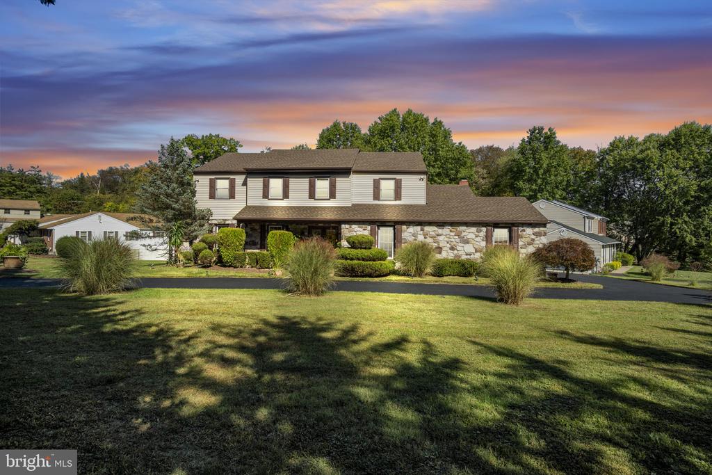 4280 FRONTIER ROAD