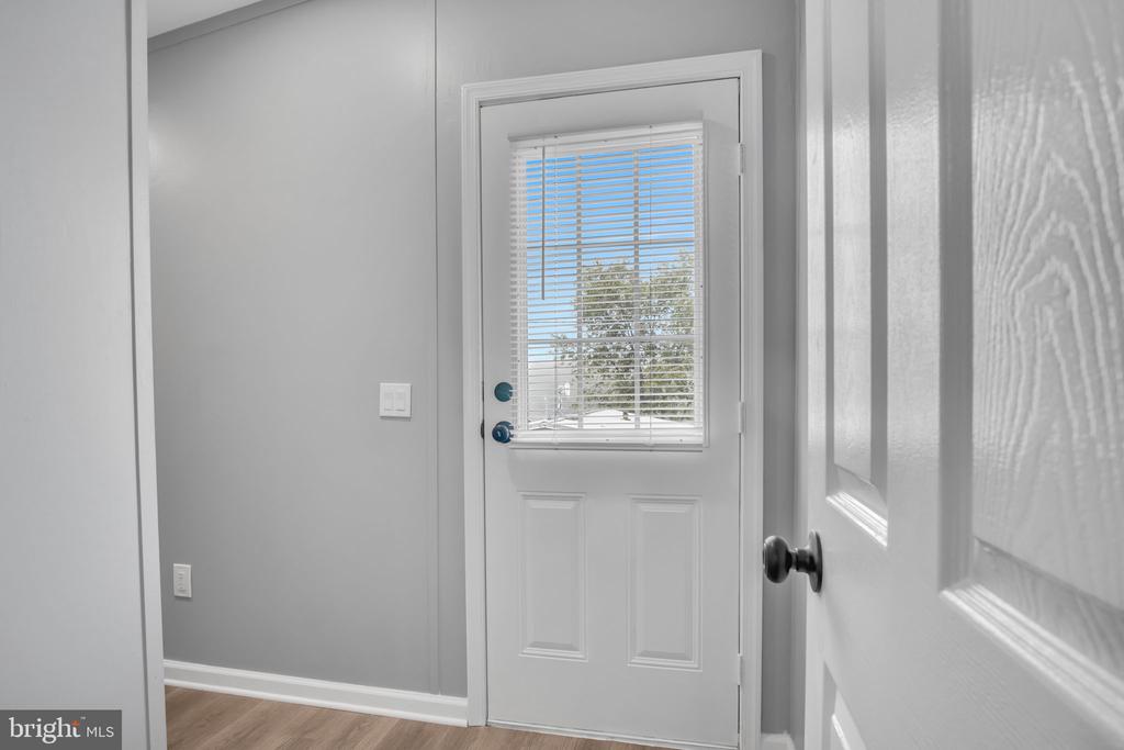 42 WALMAR MANOR