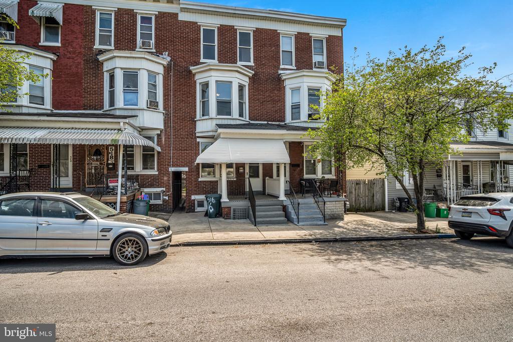 516 WALLACE STREET