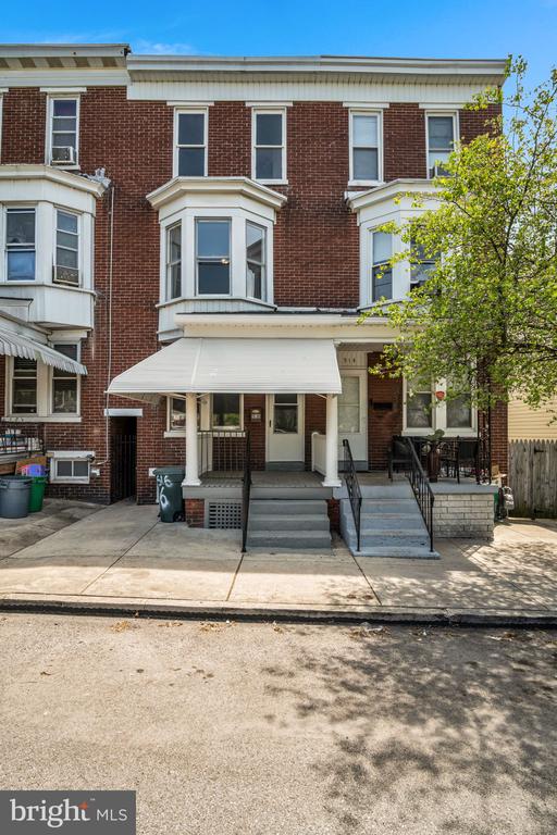 516 WALLACE STREET