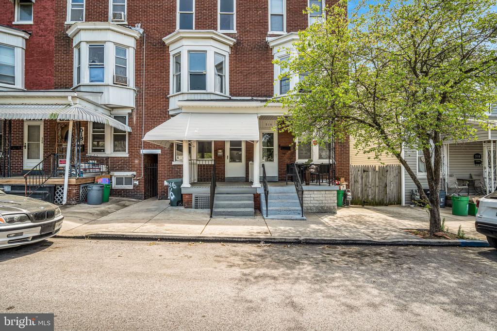 516 WALLACE STREET