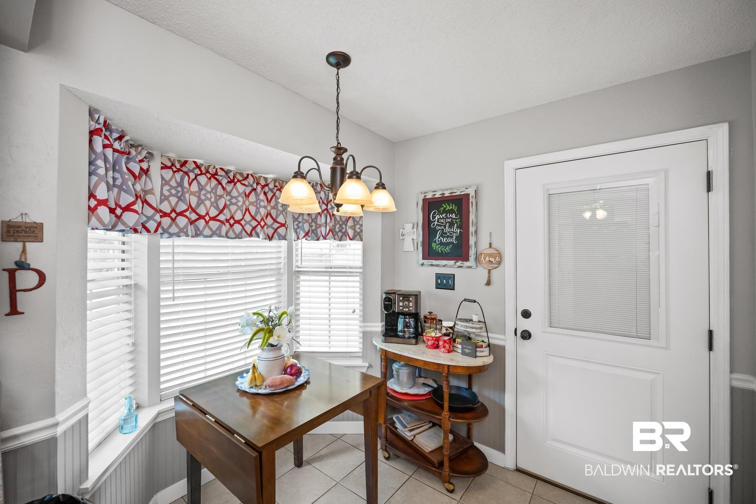7791 Simmons Drive