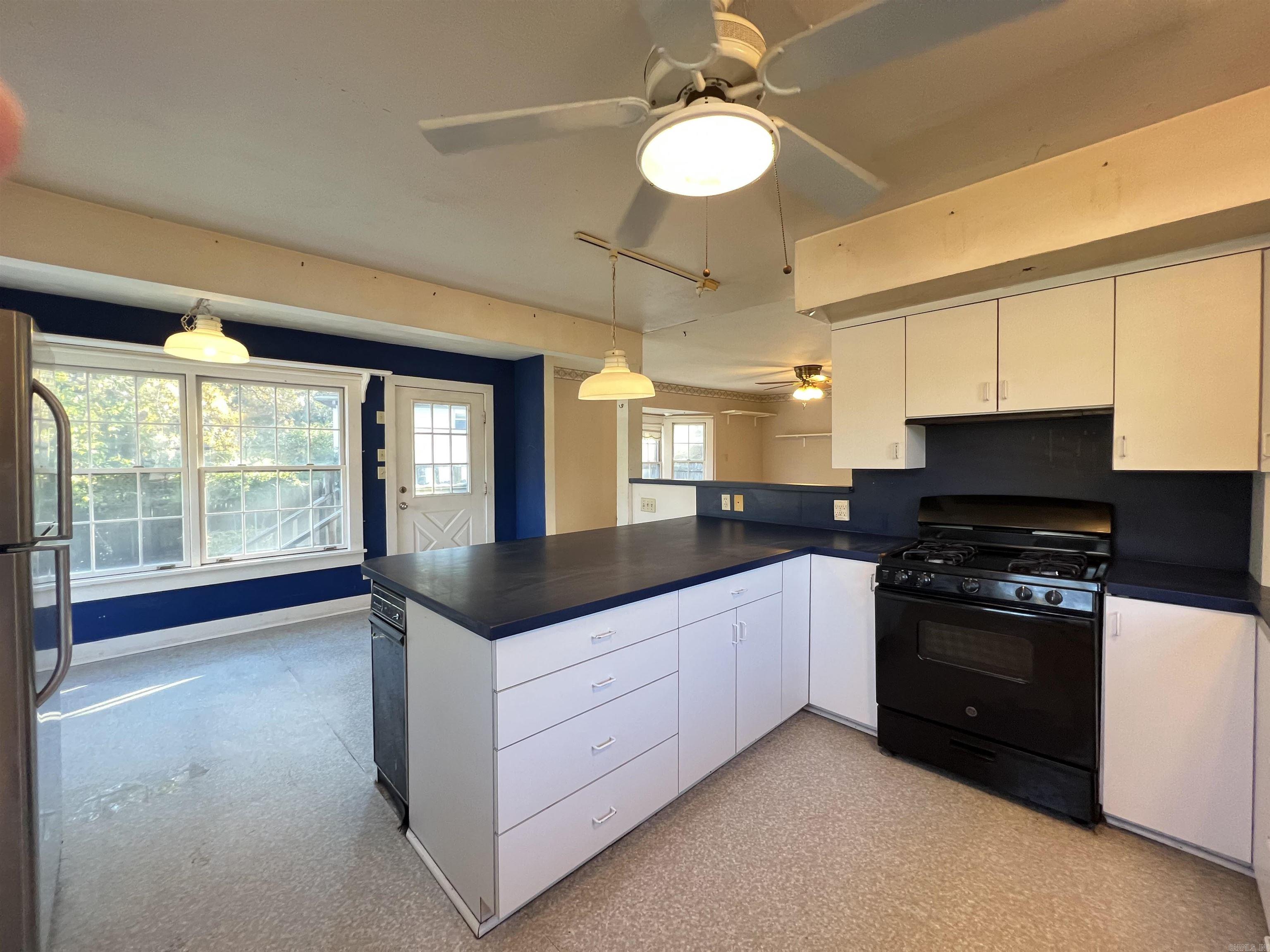 3636 Idlewild