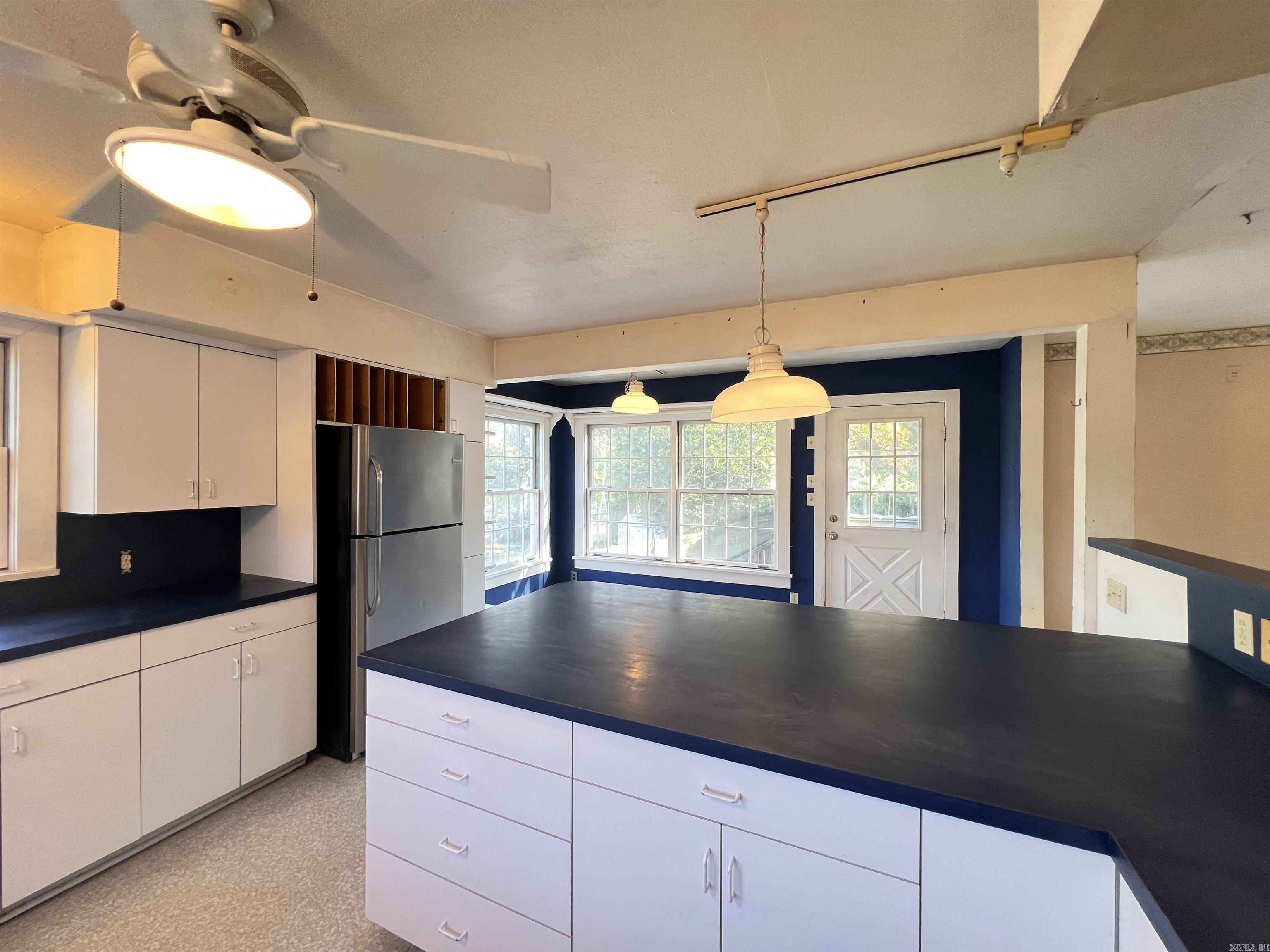 3636 Idlewild