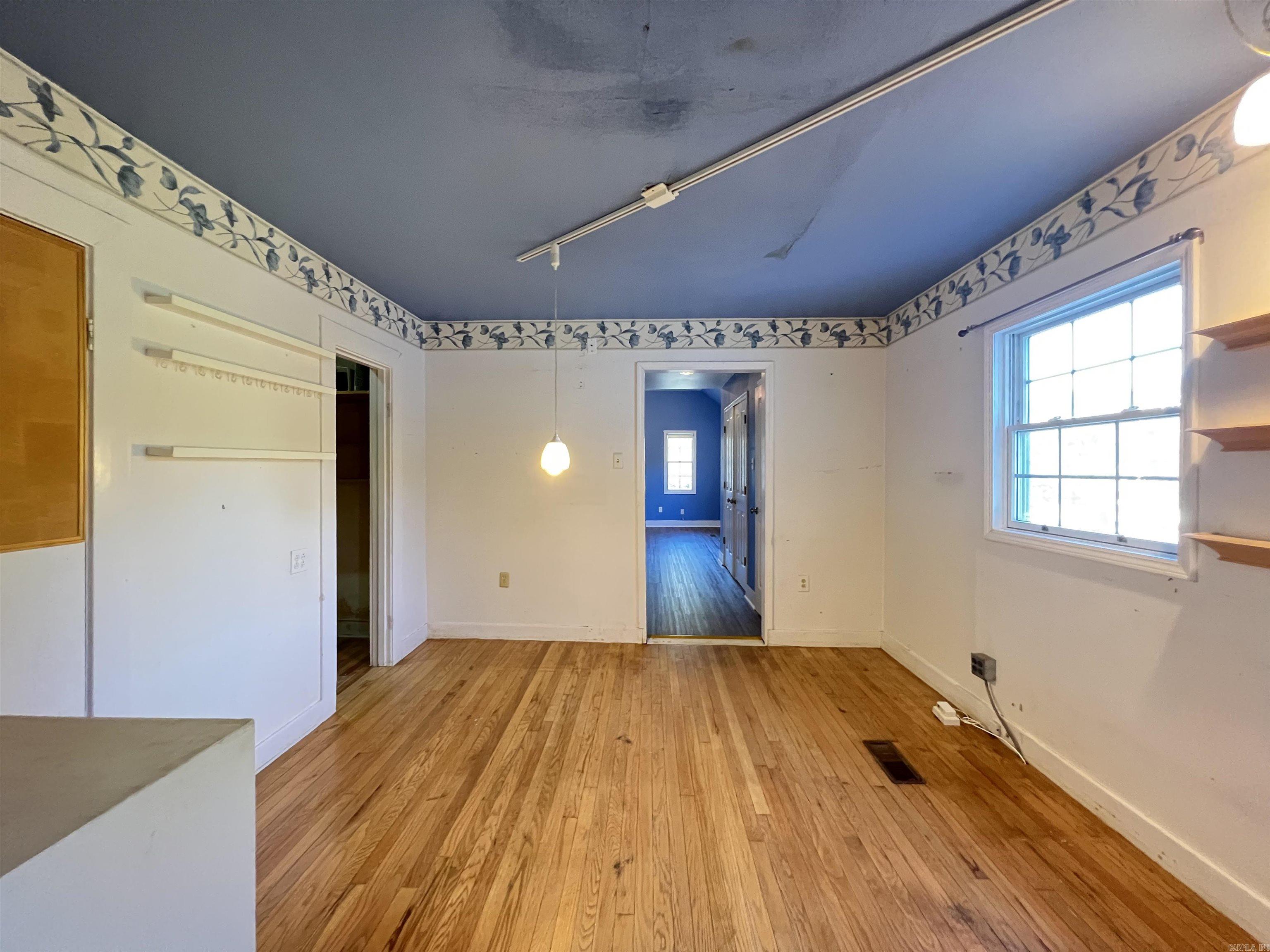 3636 Idlewild