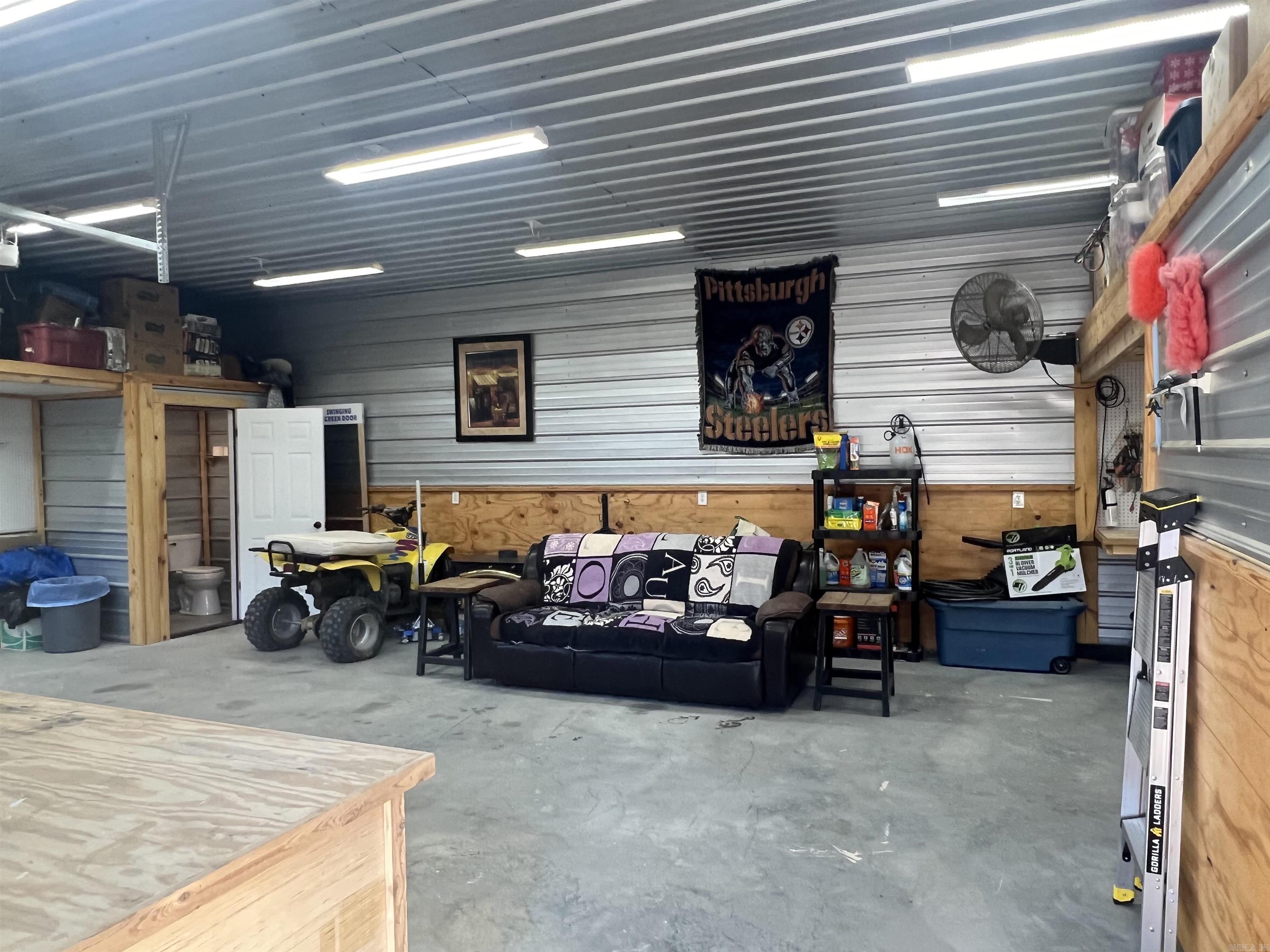 145 Wolf Branch