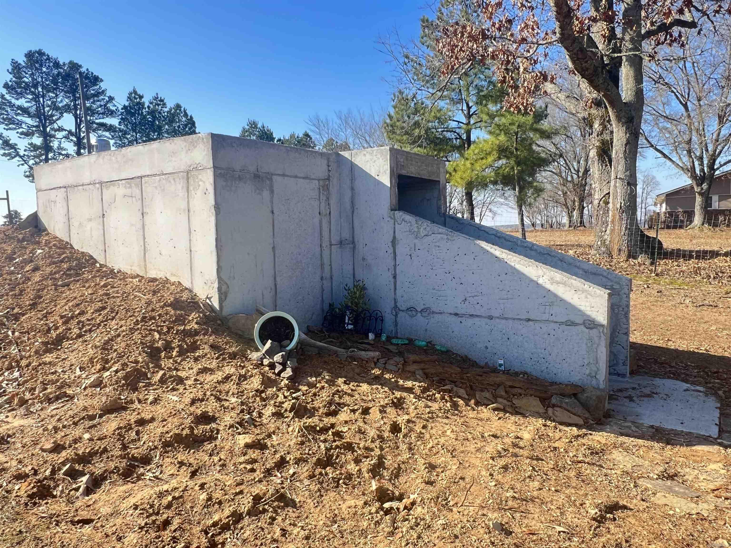 145 Wolf Branch