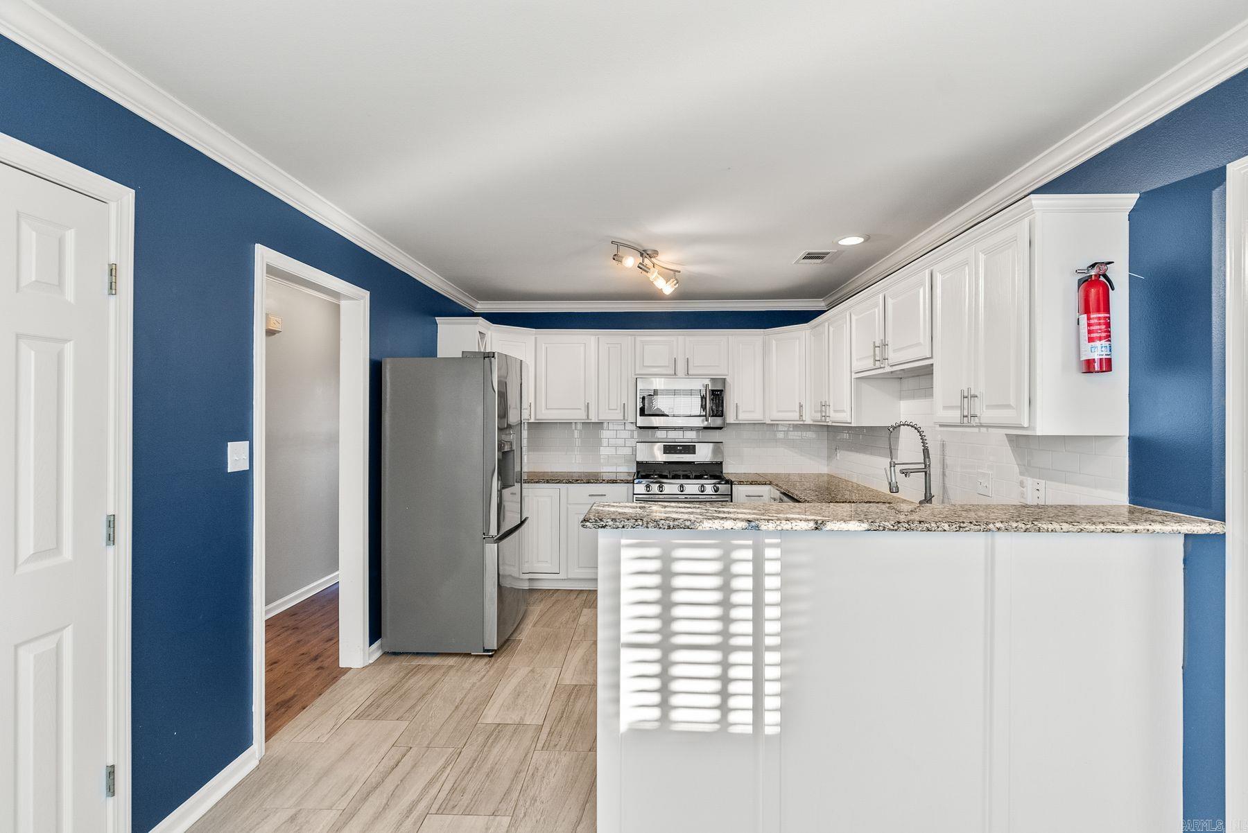 12001 Cherryside Drive