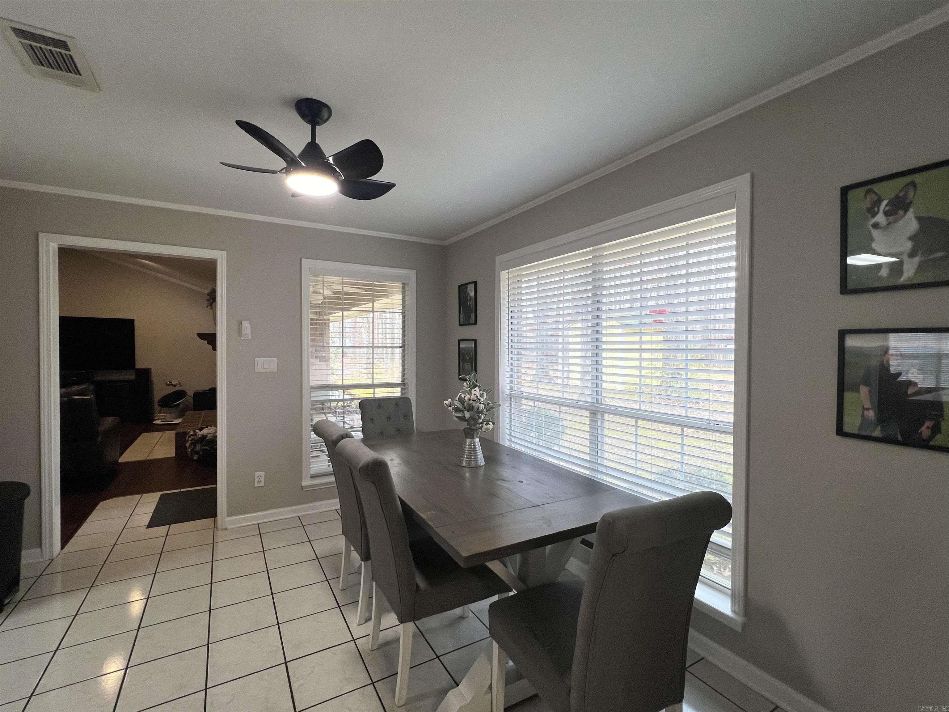 6800 Twin Oaks Lane