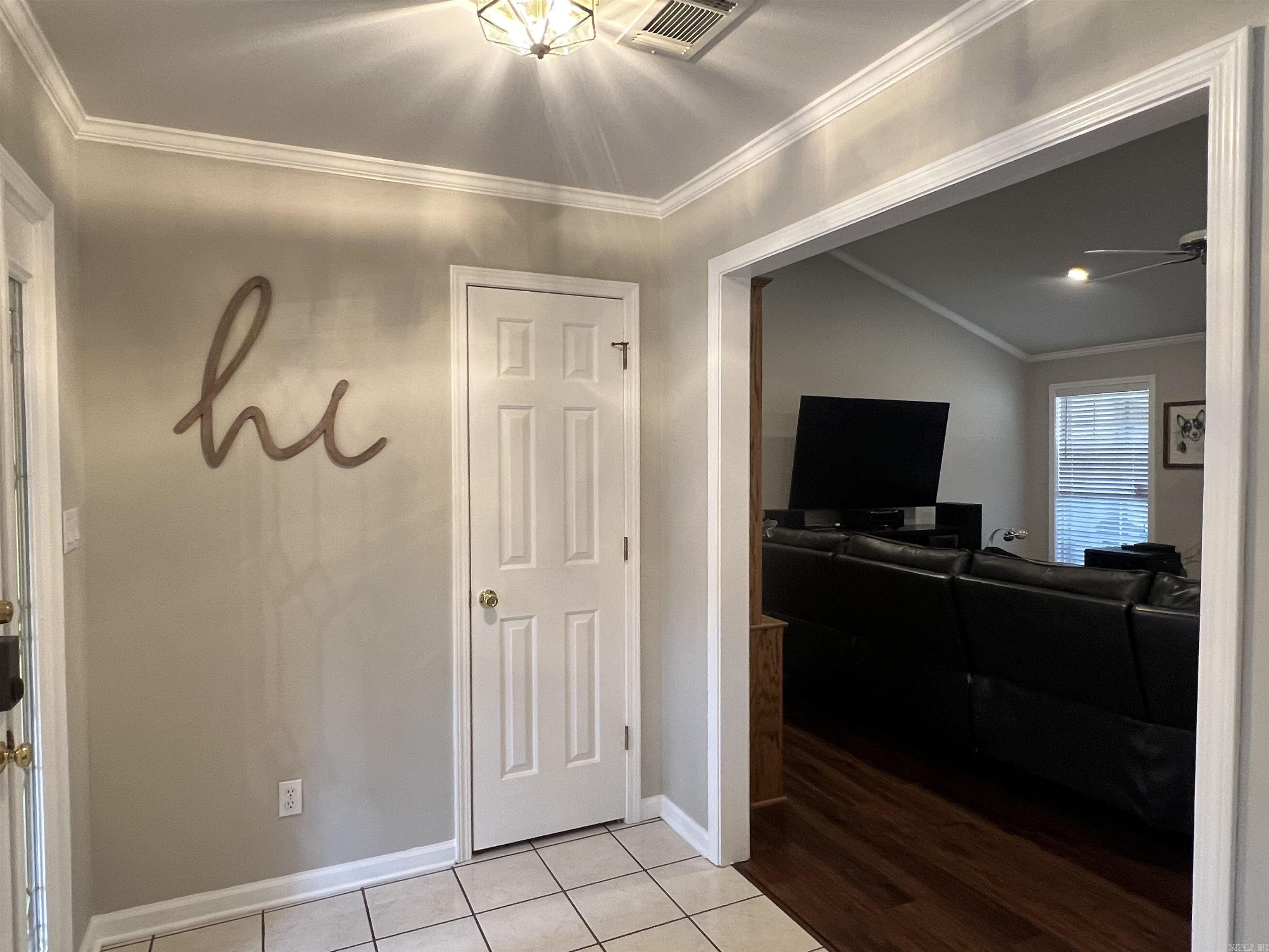6800 Twin Oaks Lane