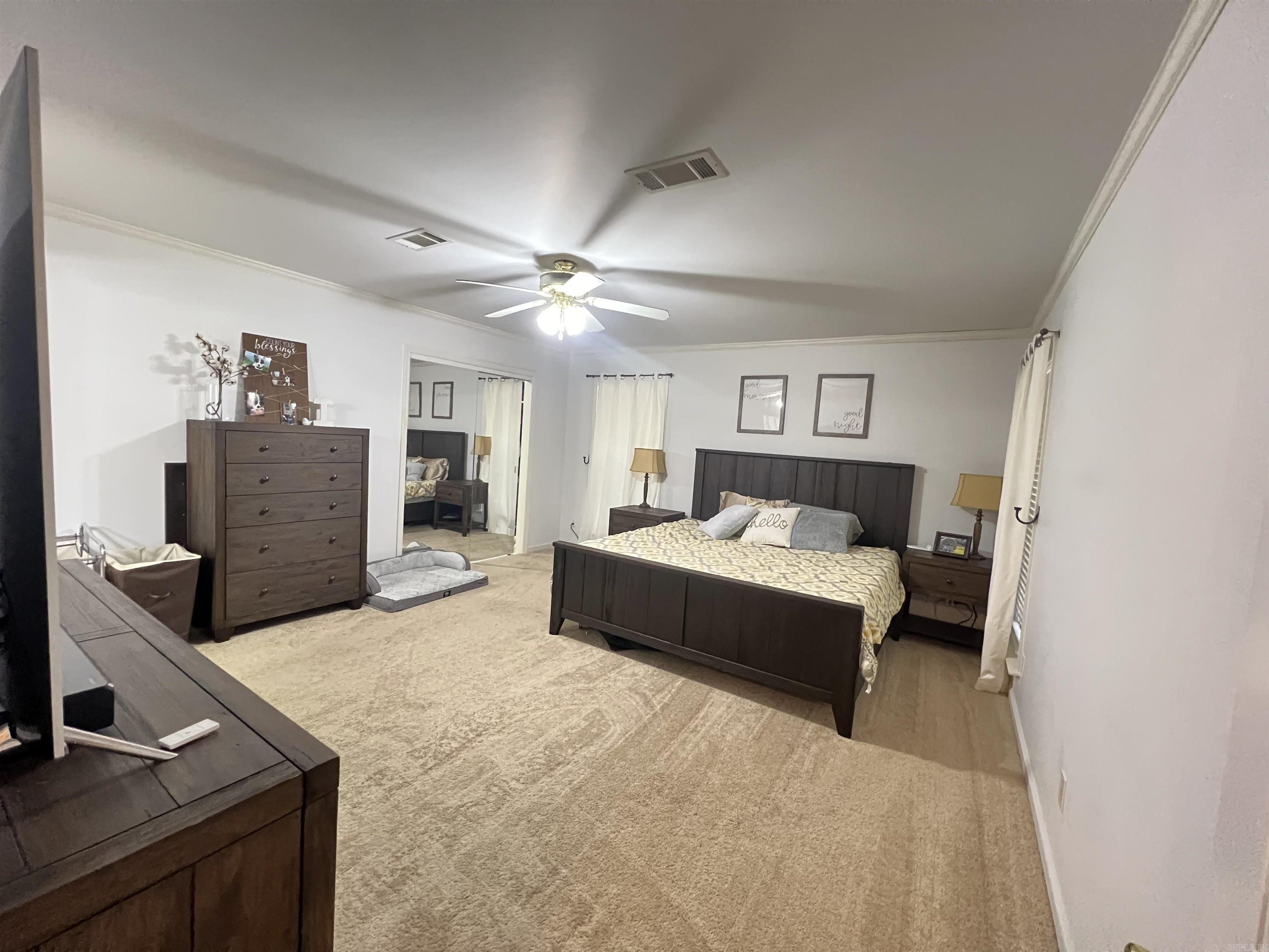 6800 Twin Oaks Lane
