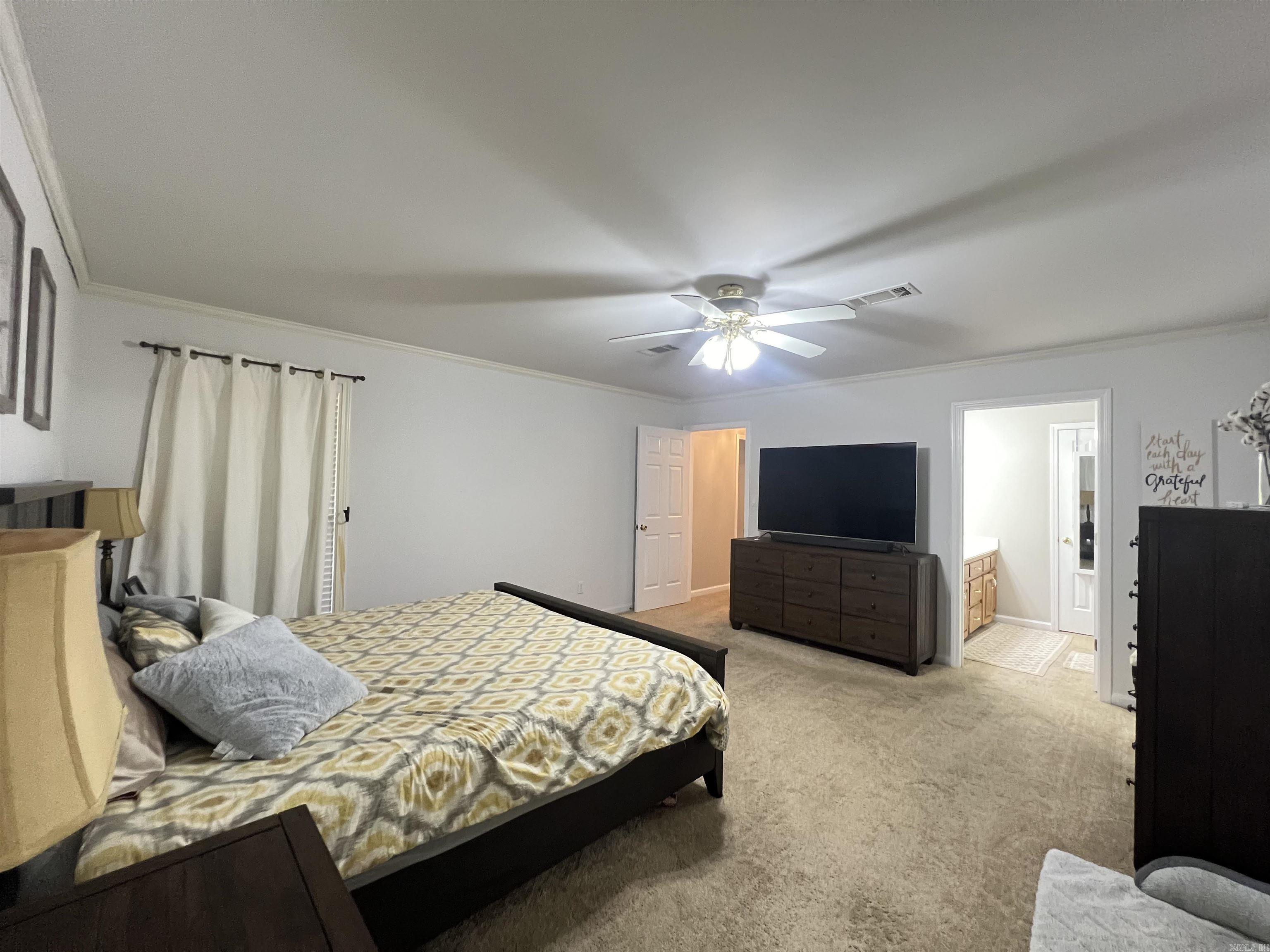 6800 Twin Oaks Lane