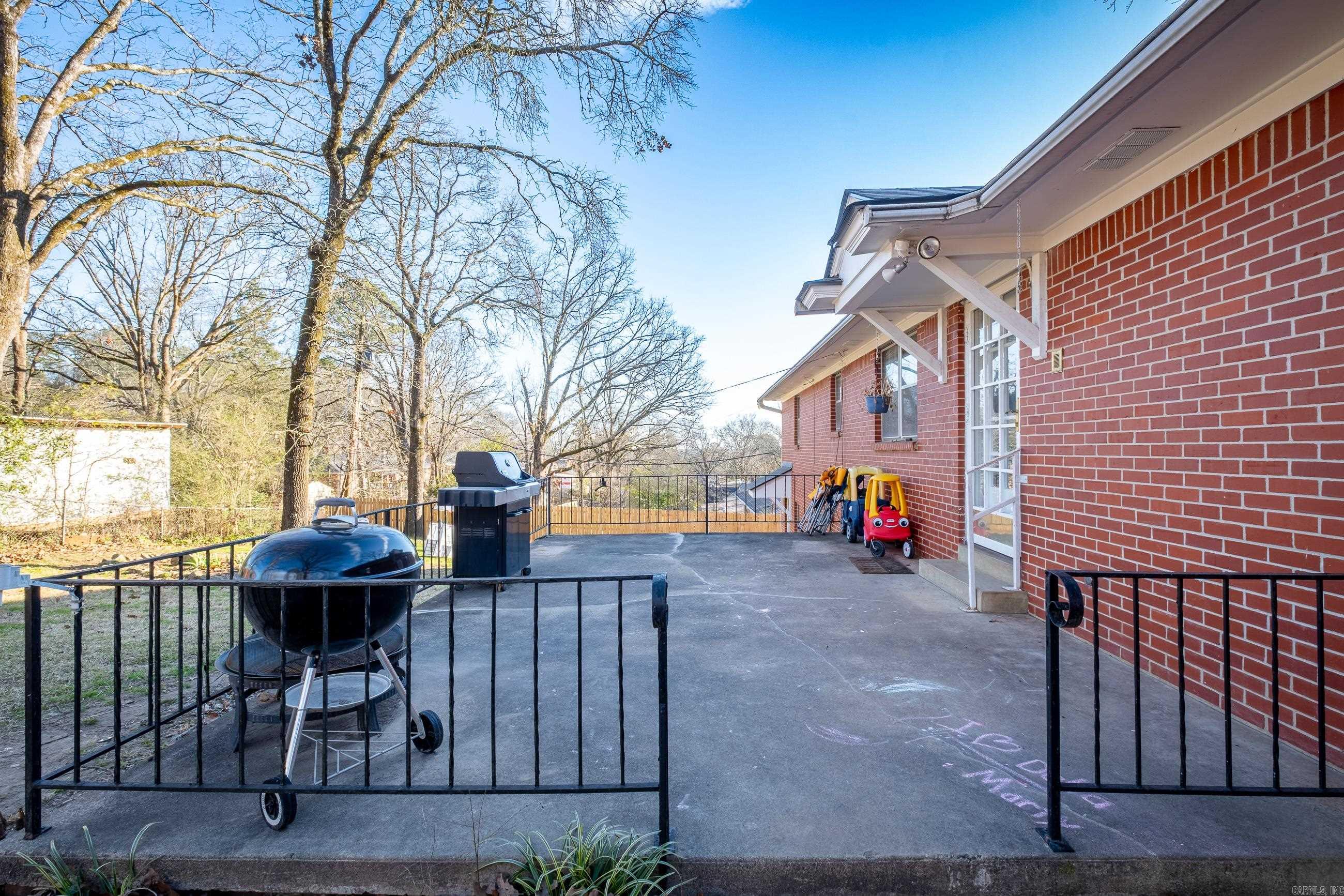 611 Shamrock Drive