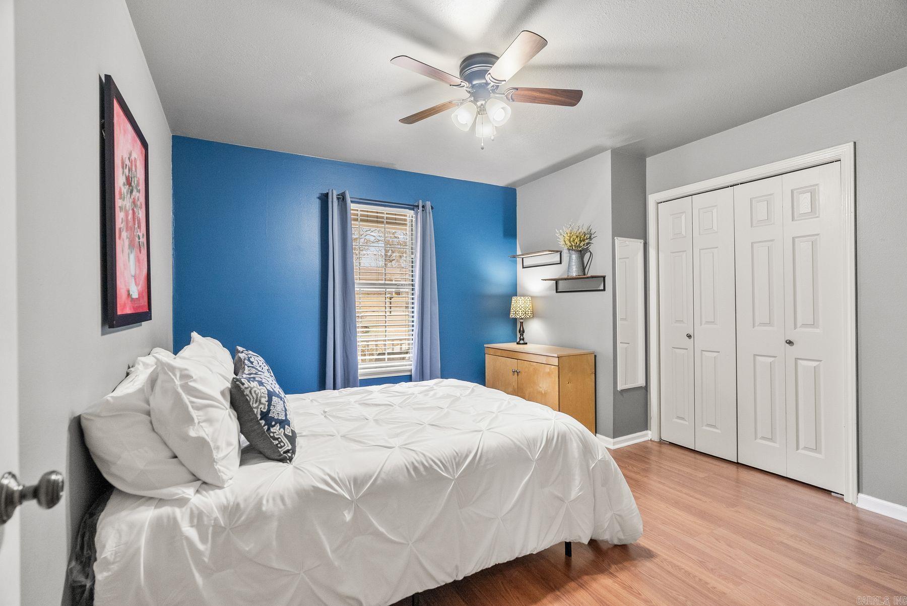 2210 E Maryland Avenue