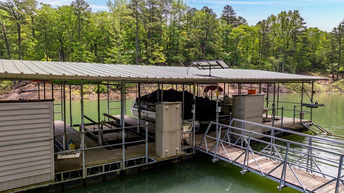 5493 Lake Drive