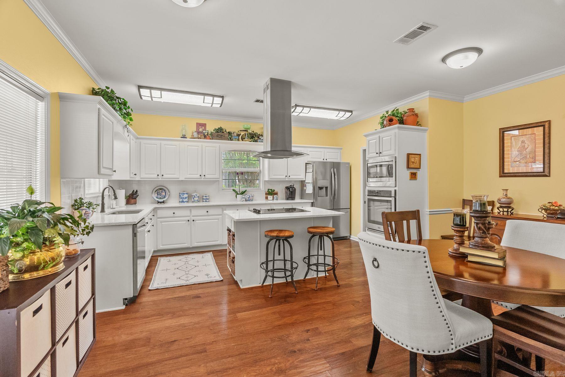 8 Cedar Branch Court