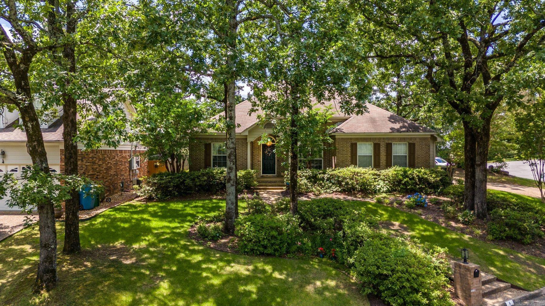 8 Cedar Branch Court