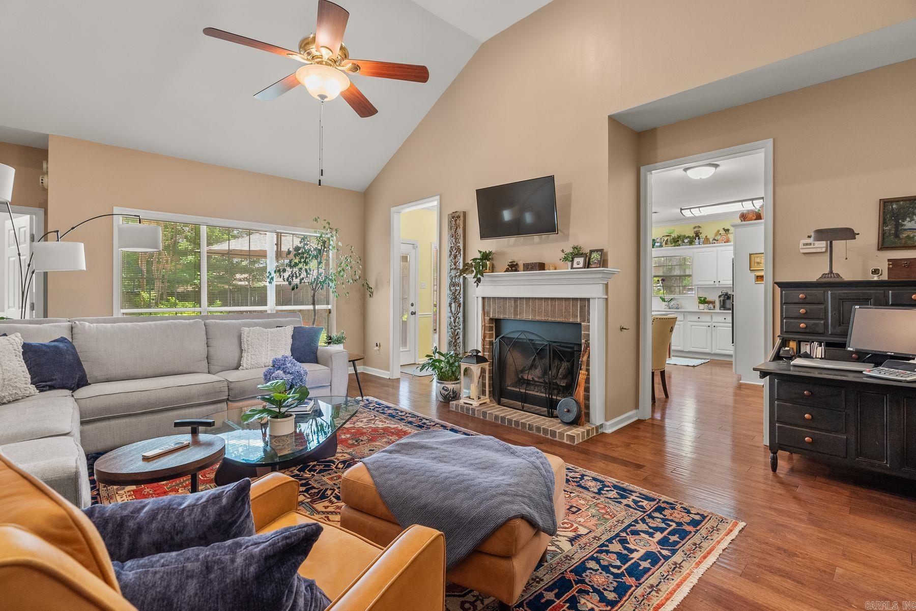 8 Cedar Branch Court