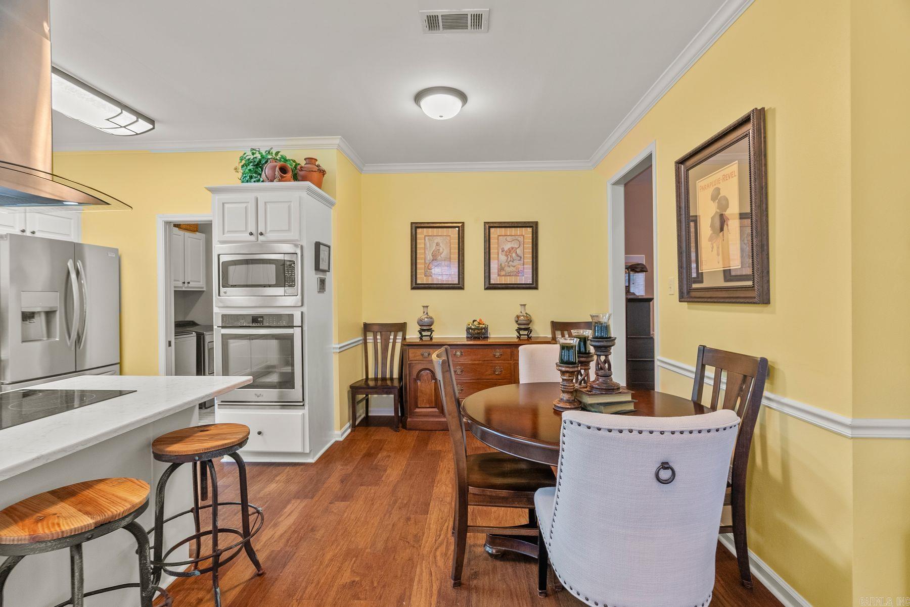 8 Cedar Branch Court