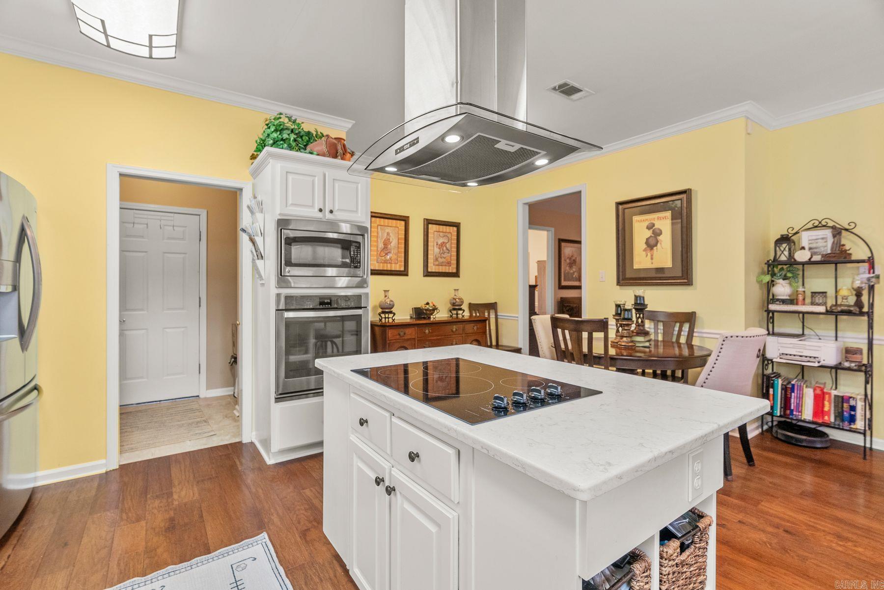 8 Cedar Branch Court