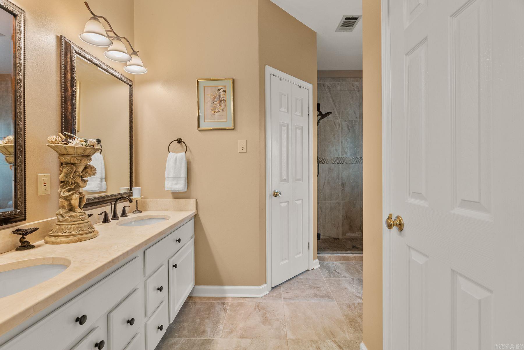 8 Cedar Branch Court