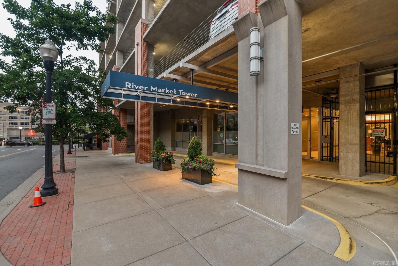 315 Rock Street Unit: 1604