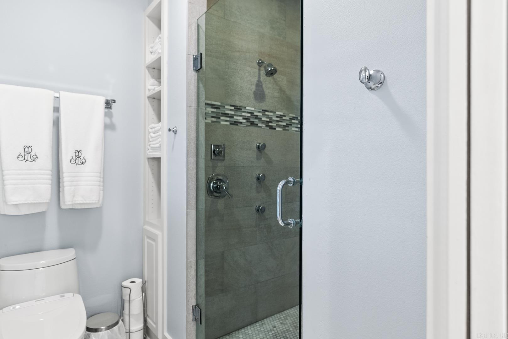 1812 N Jackson Street