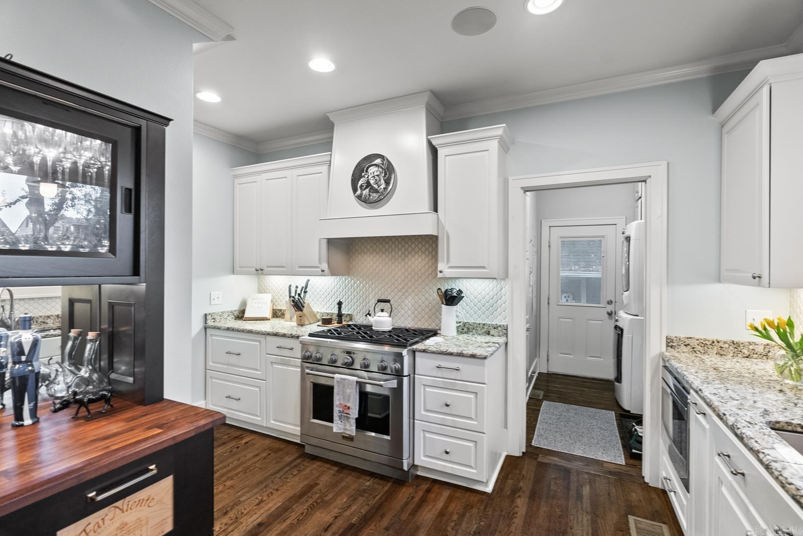 1812 N Jackson Street