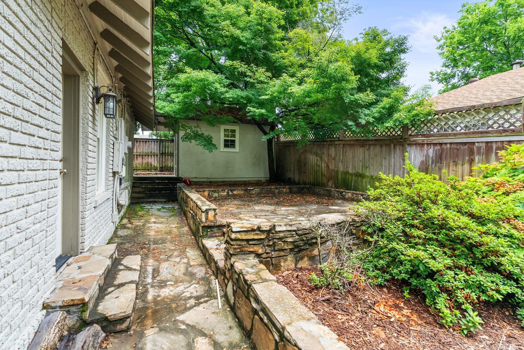 501 Holly Street