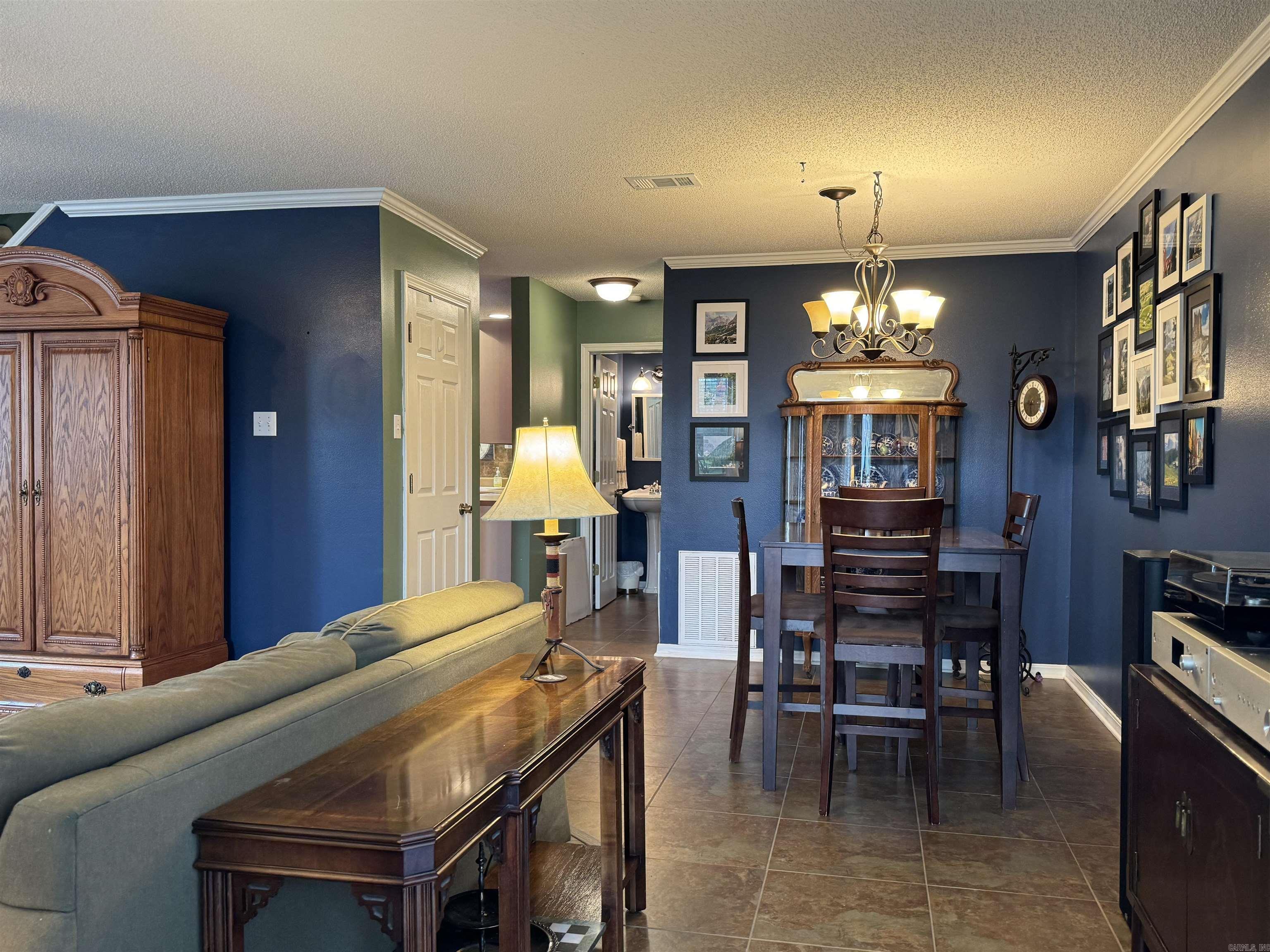 1005 S German Lane #27