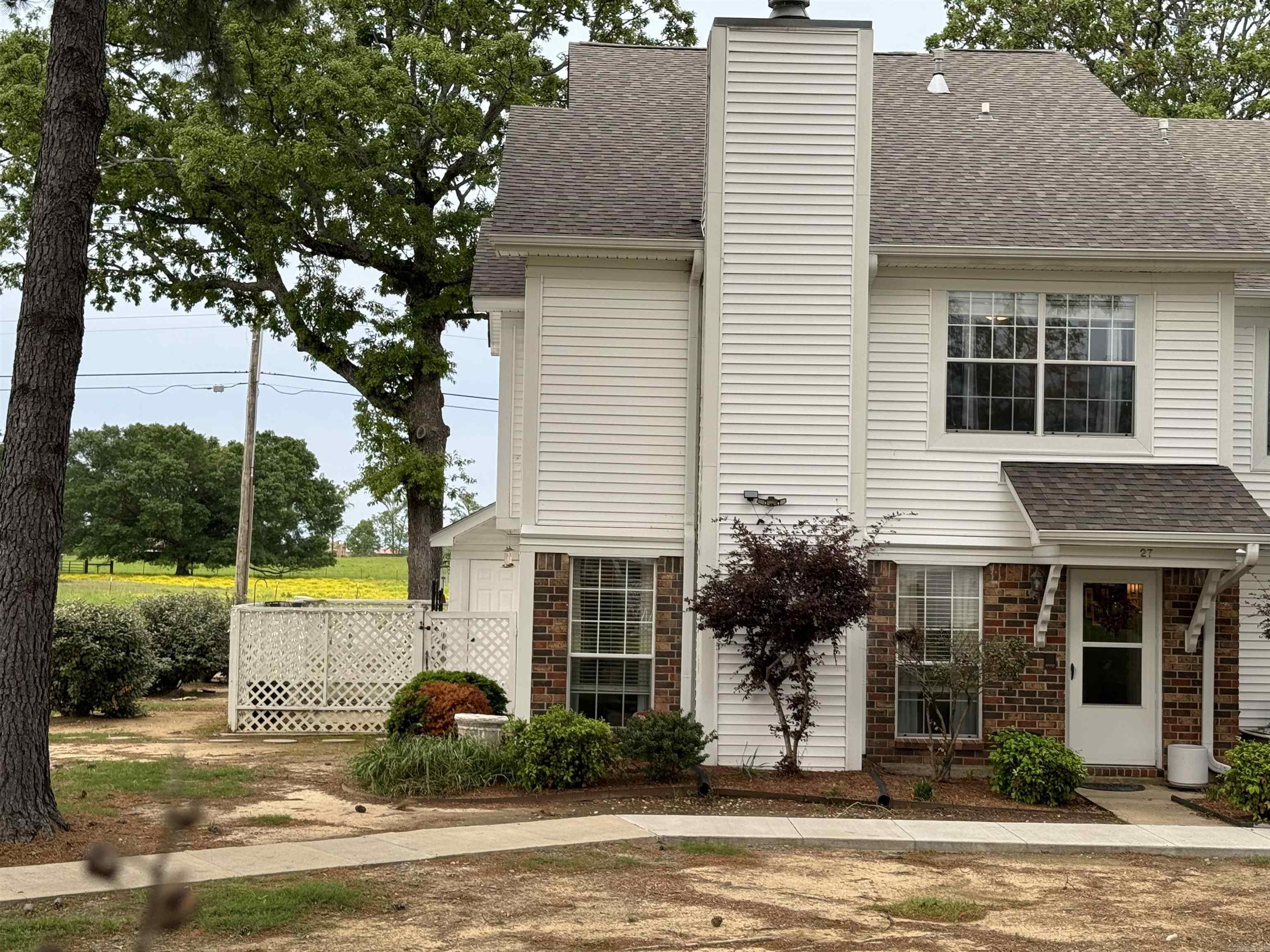 1005 S German Lane #27