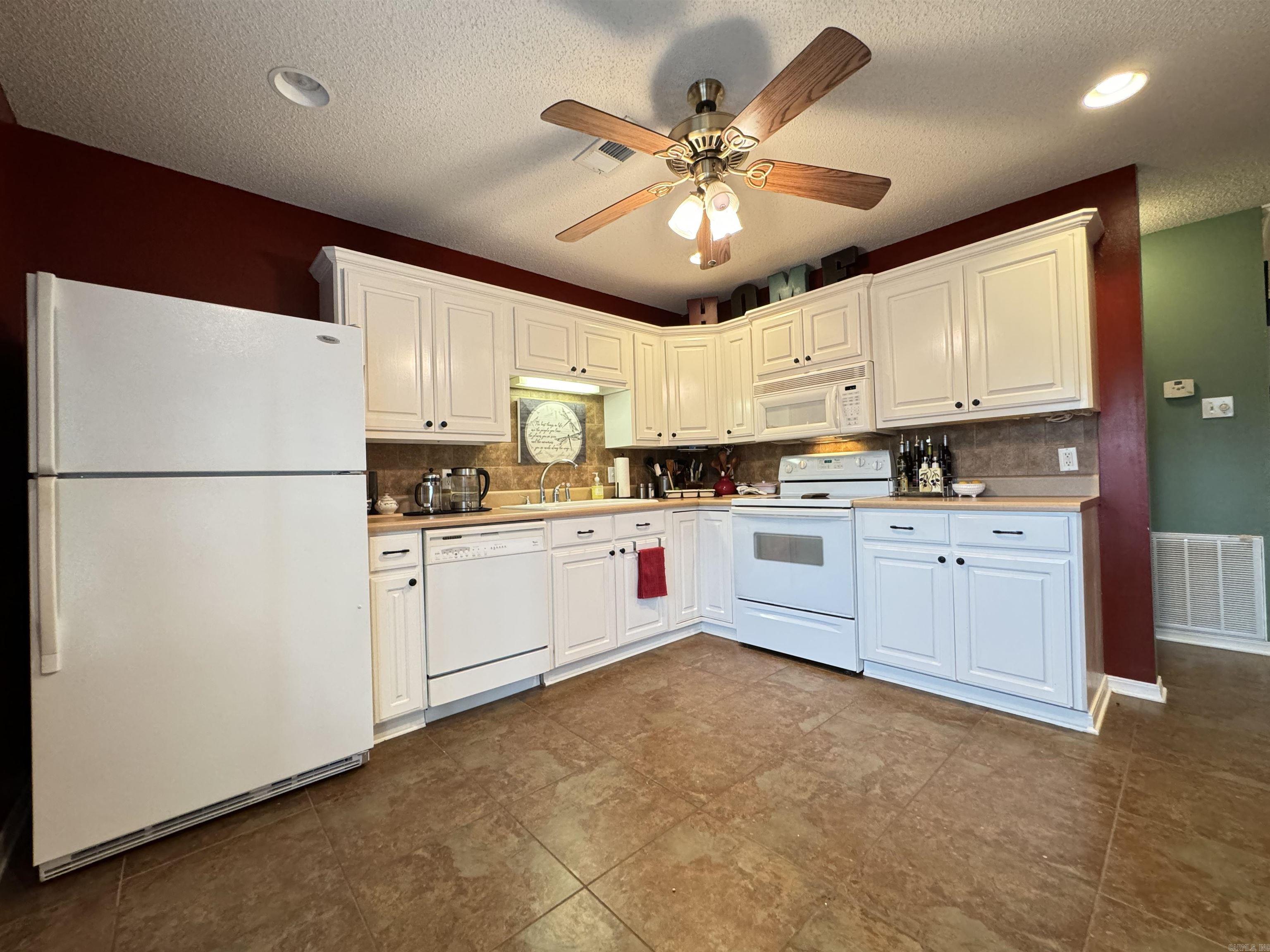 1005 S German Lane #27