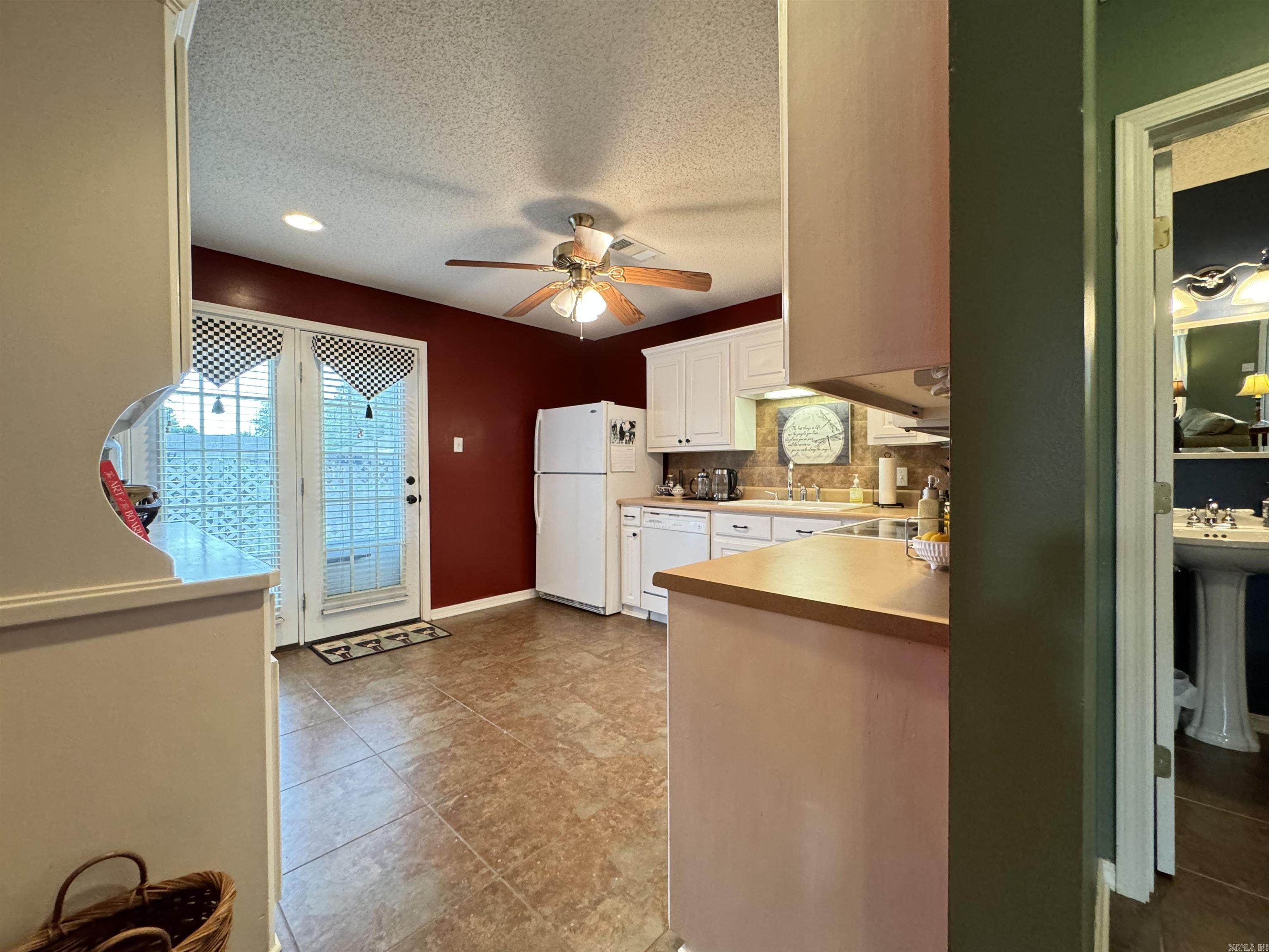 1005 S German Lane #27